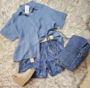 short unitalla con cinto