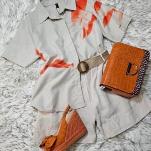 short lino unitalla con cinto