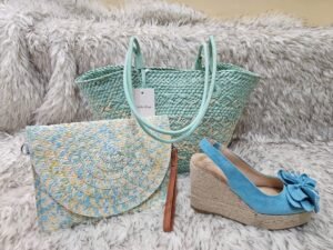 Carteras rafia y plataformas