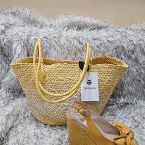 Cartera rafia y plataformas